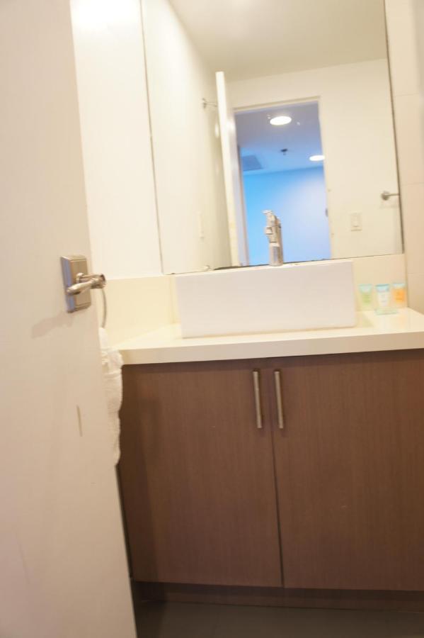 Castle 835 Oceanview Studio On Beach With Pool, Gym, Bars, And Free Parking Miami Beach Extérieur photo