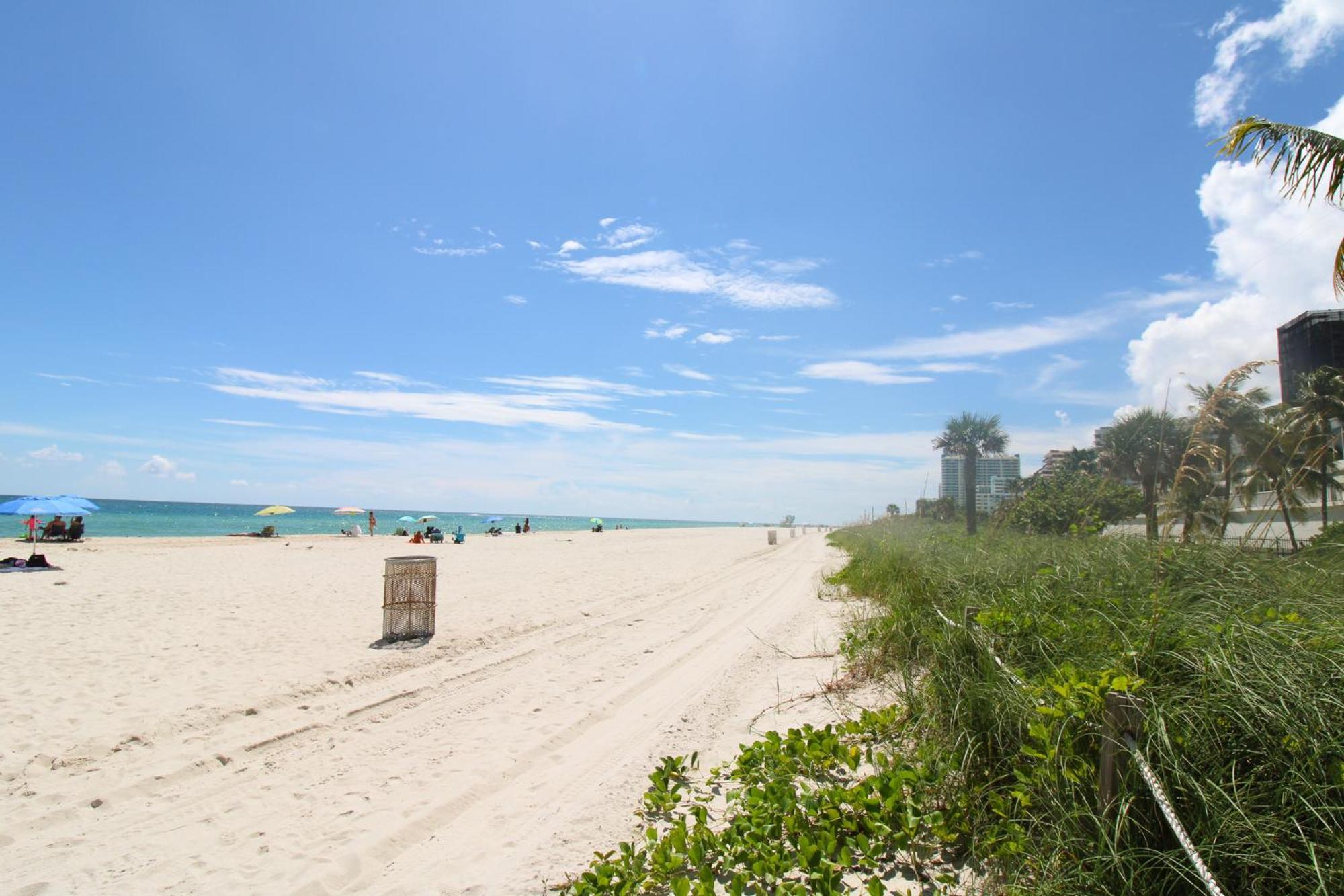 Castle 835 Oceanview Studio On Beach With Pool, Gym, Bars, And Free Parking Miami Beach Extérieur photo