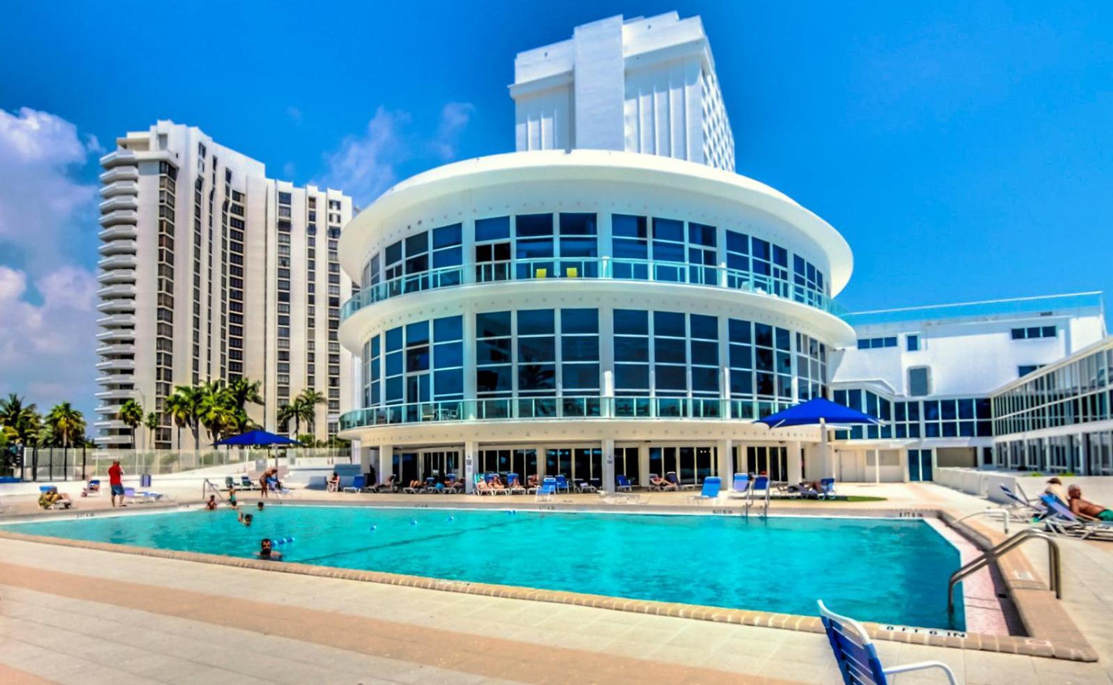 Castle 835 Oceanview Studio On Beach With Pool, Gym, Bars, And Free Parking Miami Beach Extérieur photo