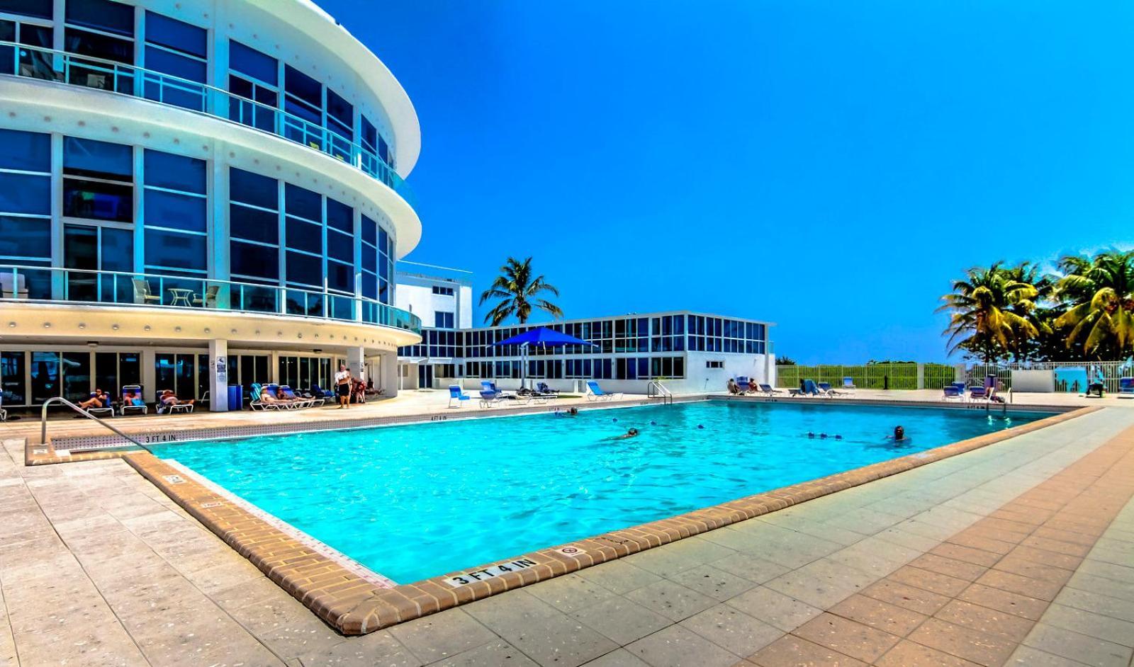 Castle 835 Oceanview Studio On Beach With Pool, Gym, Bars, And Free Parking Miami Beach Extérieur photo
